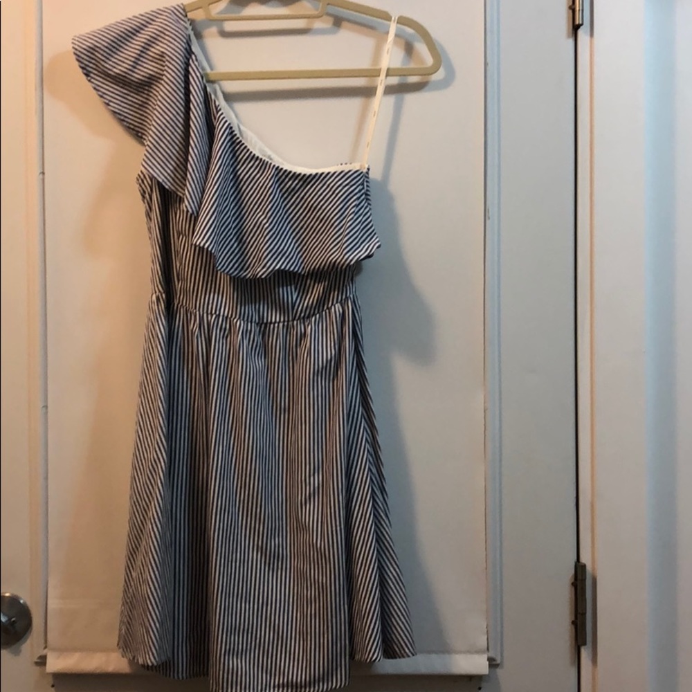 One shoulder ruffle dress. NWOT